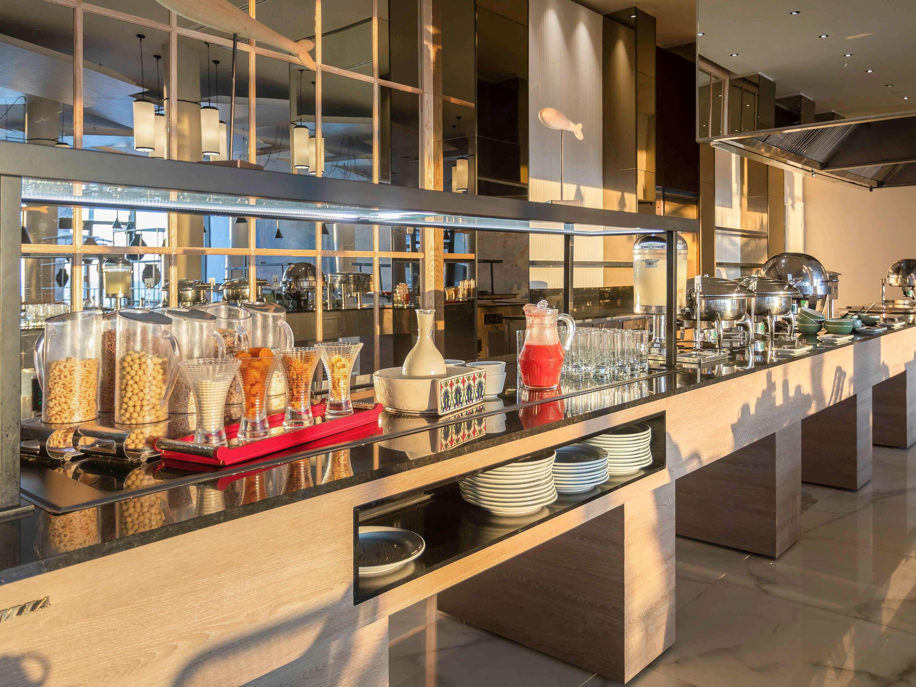 Moevenpick Hotel Gammarth Tunis La Marsa Exterior photo